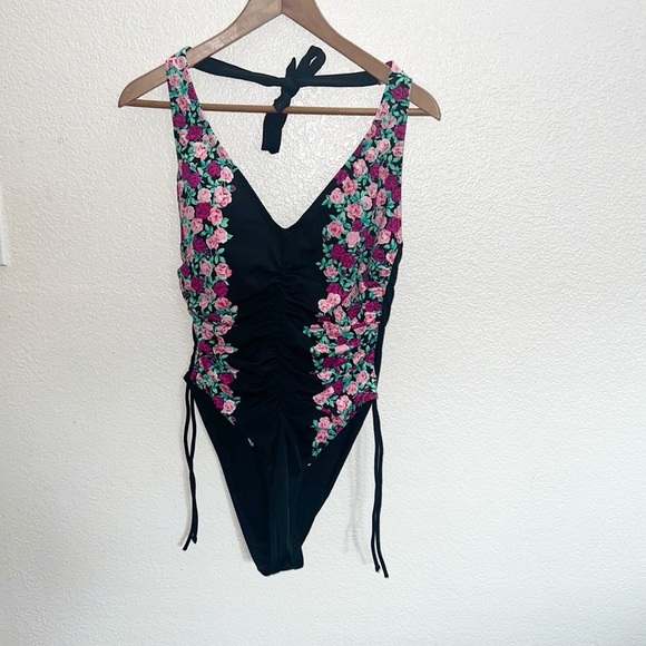 Betsey Johnson Other - Betsey Johnson Women's Ruched Side Floral Black Pattern One Piece Swimsuit